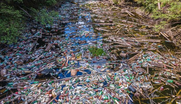 Romániában be kéne tiltani a természetjárást, akkor talán tiszta lenne a környezet