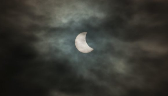 Van egy hegesztőszemüvege? Csütörtökön érdemes lesz vele felnézni az égre