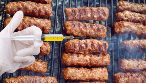 Ön beoltatná magát egy adag ingyen miccsért?