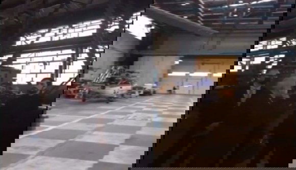 Egy miniszter nem tudta, hogy a fegyvergyárban készült felvételeket tilos nyilvánosságra hozni