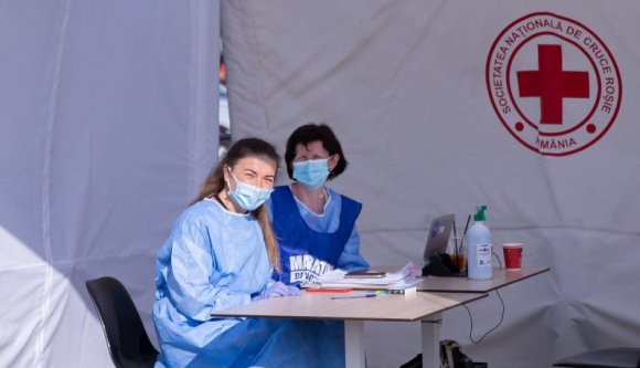 Világszinten alattomosan terjed az indiai vírusvariáns, Romániában is kongatják a vészharangot