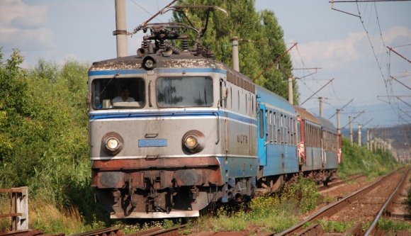 Drága Anya! Csöpike megette a hátizsákomat! Avagy egy viszontagságos vonatút Európa felé