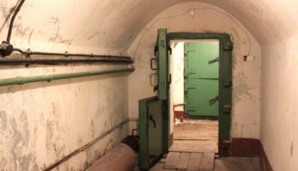 És azt tudta, hogy a vajdahunyadi vár tőszomszédságában egy atombunker is megbújik?