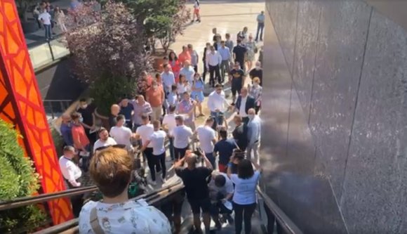 Elszabadultak az indulatok a PNL-ben: a párton belüli megosztottság lökdösődésig fajult (VIDEÓval)