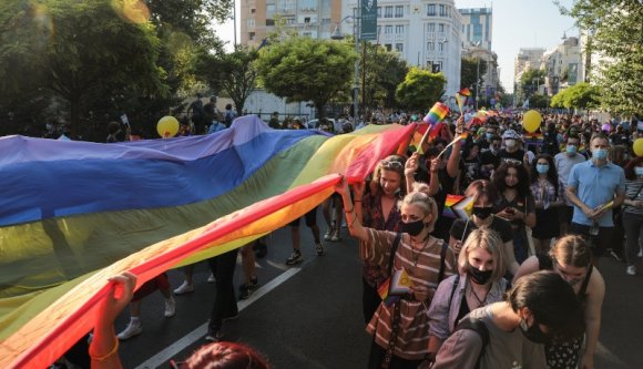 Zajos Pride: szabályt szegtek a melegfelvonulás szervezői, de bírósághoz fordulnak a kirótt bírság miatt