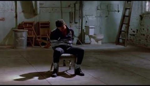 Román alkalmazottja kirabolta a francia üzletembert, aki nem cicózott: családostul elrabolta és megkínozta