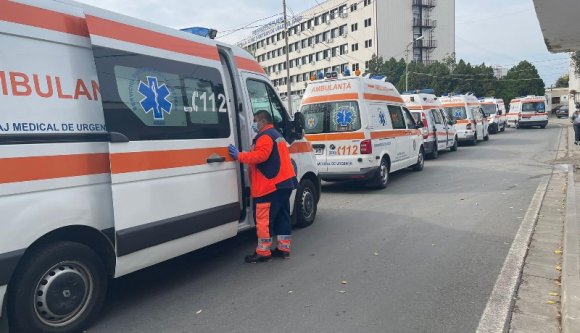 Útra kelt az első tíz intenzív osztályos fertőzött Romániából Magyarországra