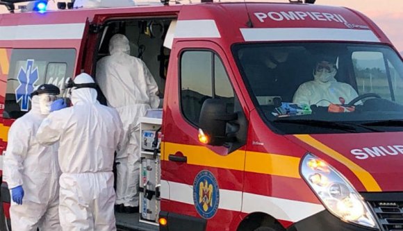 Ismét megdőlt a napi rekord, kétszer annyian kerülnek intenzív osztályra, mint tavaly