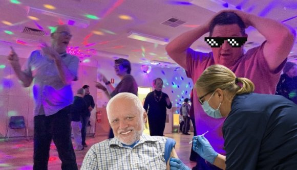 Egy erdélyi városban az oltásmaratonon is csapatják a partit, és meghajtják a bulirollert