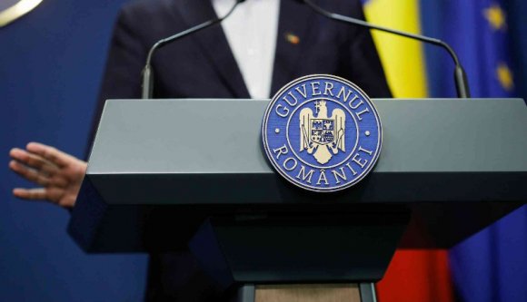 Nem áll szóba a PNL a kijelölt kormányfővel: a kormánybuktató szövetségeseihez irányította az USR-t