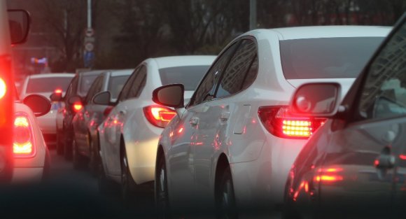 A válság sem állította meg a használtautó-inváziót Romániában