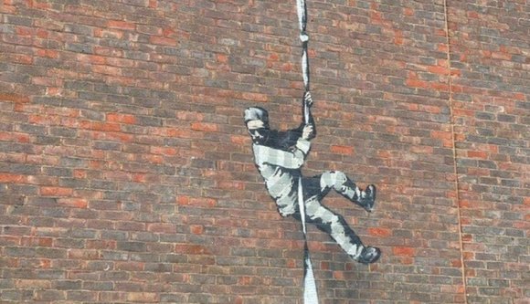 Rajzfilmekbe illő módon, összekötözött lepedőkön szökött meg egy beteg a kórházból