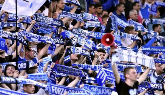 Ilyen nincs: csak az első félidőben lehetnek nézők a forduló fociderbijén az idióta járványellenes szabályok miatt