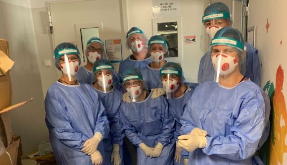 Legalább tíz súlyos állapotú fertőzött átvételét kérte Románia Dániától, de csak két beteget fogadtak