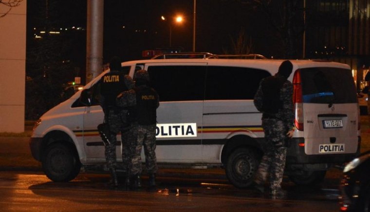 Korrupt határrendészek miatt állt le a forgalom a borsi határátkelőnél