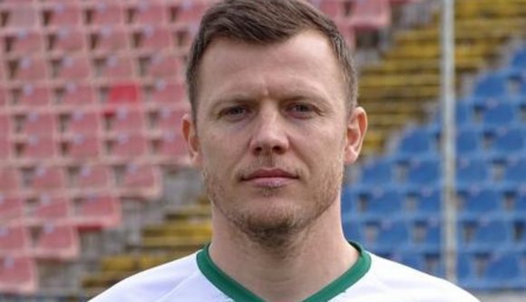 Feladja a profi sportkarriert egy váradi focicsapat kapitánya, mert börtönőri állást kapott