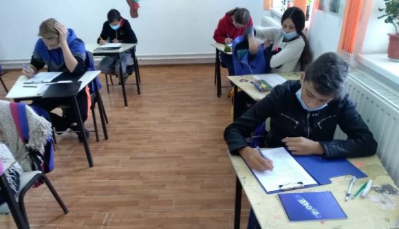 A diákok és a szülők képviselői is földbe döngölik a jelenléti és az online oktatást szabályozó új rendelkezést