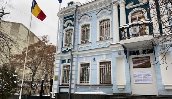 Külügyminiszter: nyugi, az ukrajnai helyzet nem olyan súlyos, hogy haza kelljen menekíteni a diplomatákat