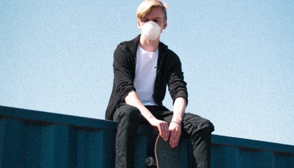 Lépegetünk a normalitás fele, lassan, de biztosan letudjuk az ötödik hullámot is