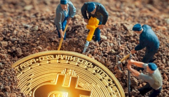 Azt hitték, jól meggazdagodnak a kriptovaluta-bányászatból, de csak a pénzüktől szabadították meg őket a csalók