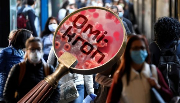 Már az omikron variáns a felelős az új koronavírus-fertőzések elsöprő többségéért