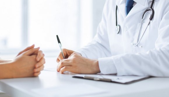 Annyian kényszerülnek betegszabadságra a járvány óta, hogy a biztosító alig győzi fizetni