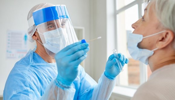 Így kezelik majd a koronavírusos pácienseket az új járóbeteg-központokban