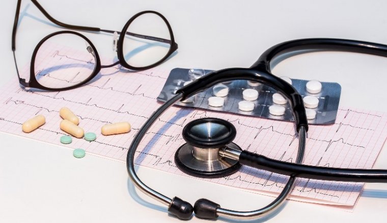 Úgy tűnik, a Pfizer és a Merck csodabogyói nélkül kell átvészeljük az ötödik járványhullámot