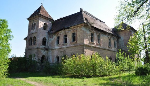 Addig húzzák a Naláczy–Fáy-kastély visszaszolgáltatását, míg nem lesz mit visszaadni (VIDEÓval)