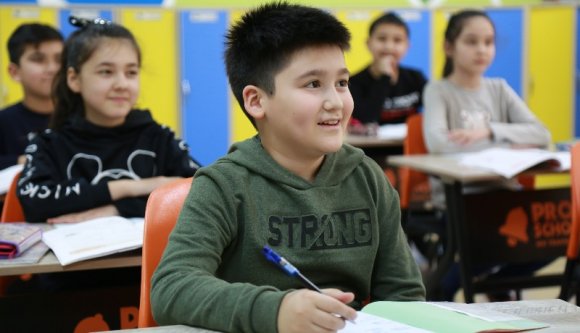 A jövő héttől már több, mint ezer ukrán diák tanulhat a romániai iskolákban