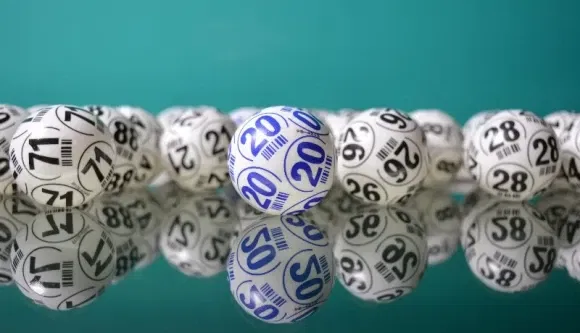 Egy szerencsés játékos 8 lej 50 banis befektetéssel majdnem 15 milliót nyert