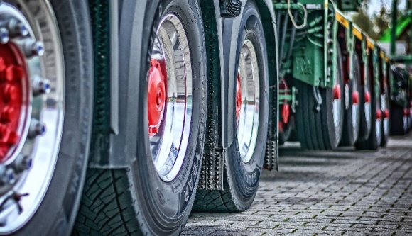 Egy ukrán traktorgyárat is befogad Románia, munkaerőt is biztosít a működéséhez