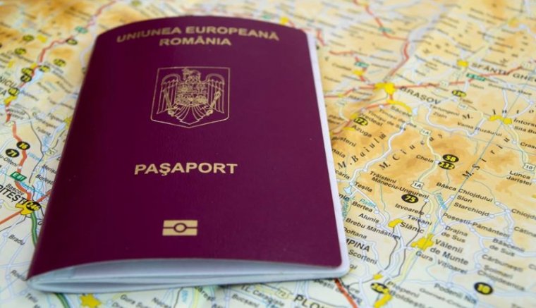 Beindult a nagyüzem: maximális sebességgel pörög az útlevél-kibocsátás Romániában