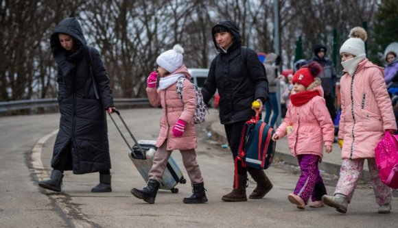 Már közel hétszázezer ukrán állampolgár érkezett Romániába a háború kezdete óta