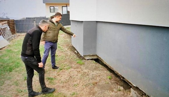 Aki álomházat akar venni a dezméri álomgettóban, számoljon azzal (is), hogy megindul otthona alatt a föld