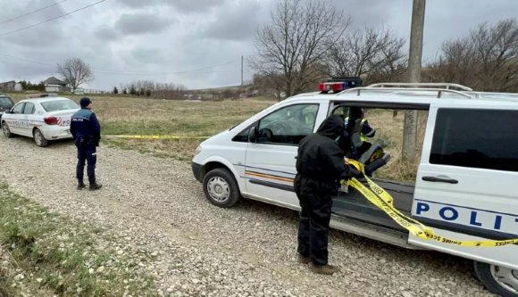 Mégsem a 13 éves kislány végzett hidegvérrel két emberrel, csak rávették, hogy magára vállalja