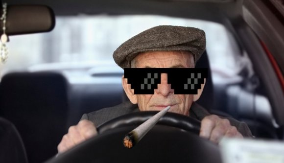 És akkor egy 91 éves öregúr jogosítvány, érvényes rendszám és biztosítás nélkül indult el furikázni