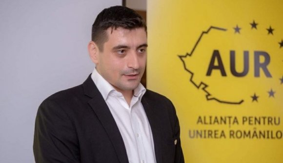 Az AUR lángoló tekintetű elnöke drogtesztet végeztetett, hogy bizonyítsa: nem kábítószerektől lángol a tekintete