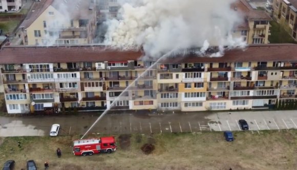 Jókora tömbháztűzzel indult a délután Szászfenesen (VIDEÓval)