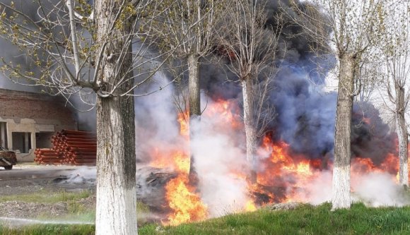 A tüzet találta a legjobb játékszernek egy 11 éves gyerek, sikerült is 200 ezer lejes kárt okoznia