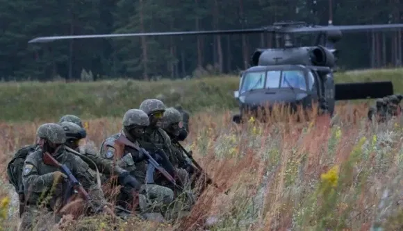 Egy légvédelmi egységet is Romániába küldenek a franciák az oroszok elrettentésére