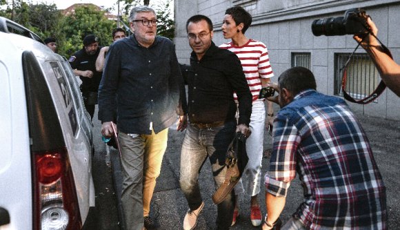 Beismerte a román szoftvermogul, hogy saját bankszámláit is felhizlalta, míg az Oracle csapatát vezette