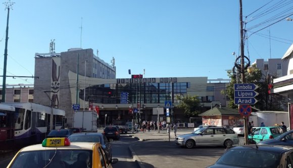 Fél évig piszmogtak a temesvári vasútállomás felújítási engedélyezésével – Befejezik 2023-ra, ha még el sem kezdték?