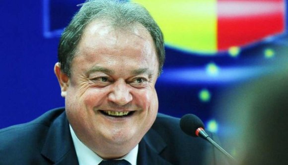 Megint felmentettek egy politikust, pedig 700 ezer eurós kenőpénzről szólt a fáma
