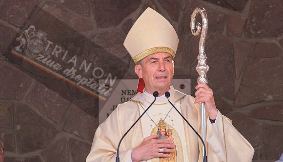 Korlátozások és incidensek nélkül zajlott a csíksomlyói búcsú