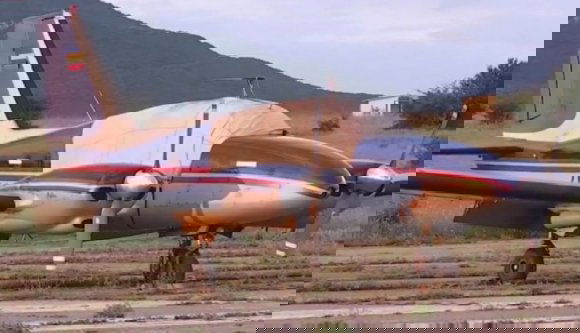 Vajon kémkedni akartak az Erdély fölött átrepülő rejtélyes repülőgéppel, amelyet megtaláltak, de az utasainak még bottal ütik a 