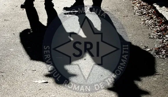 Megtörténhet, hogy egy SRI-ügynök fordul önhöz, hogy segítsen a munkájában, ön pedig köteles lesz engedelmeskedni neki