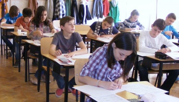 Egy tanár kiszivárogtatta a képességfelmérő vizsga tételeit