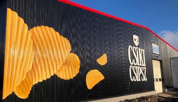 A Székelyföld felirat miatt nem hajlandó Csíki Csipszet árusítani a Carrefour