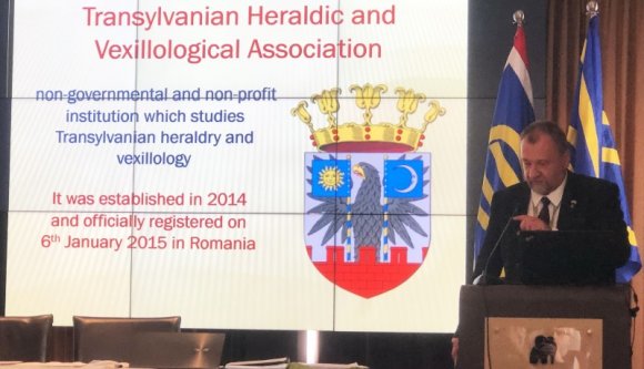 „Világhódítóvá” vált az erdélyi zászlótudományi egyesület